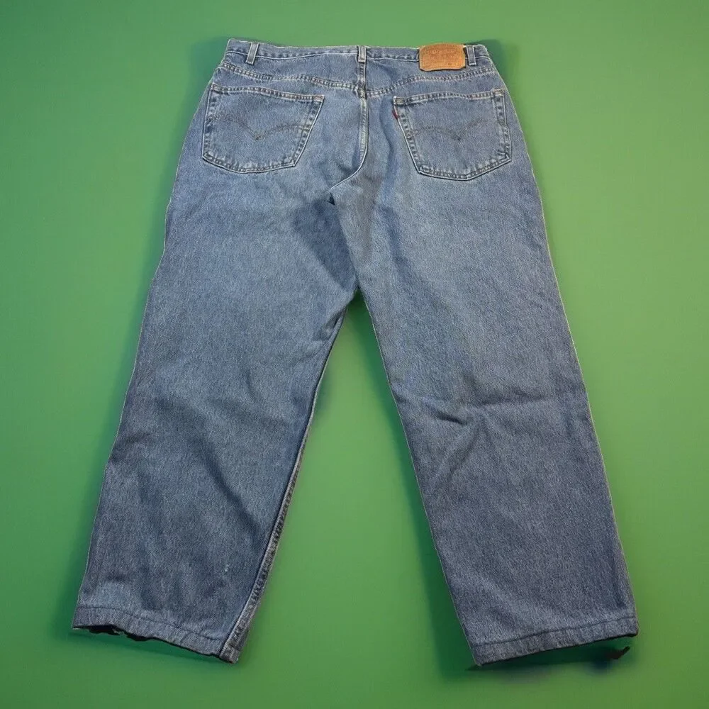 Vintage Levi’s 550 Relaxed Tapered Jeans Men’s 40x30 (fits 38x28) Stonewash Y2K